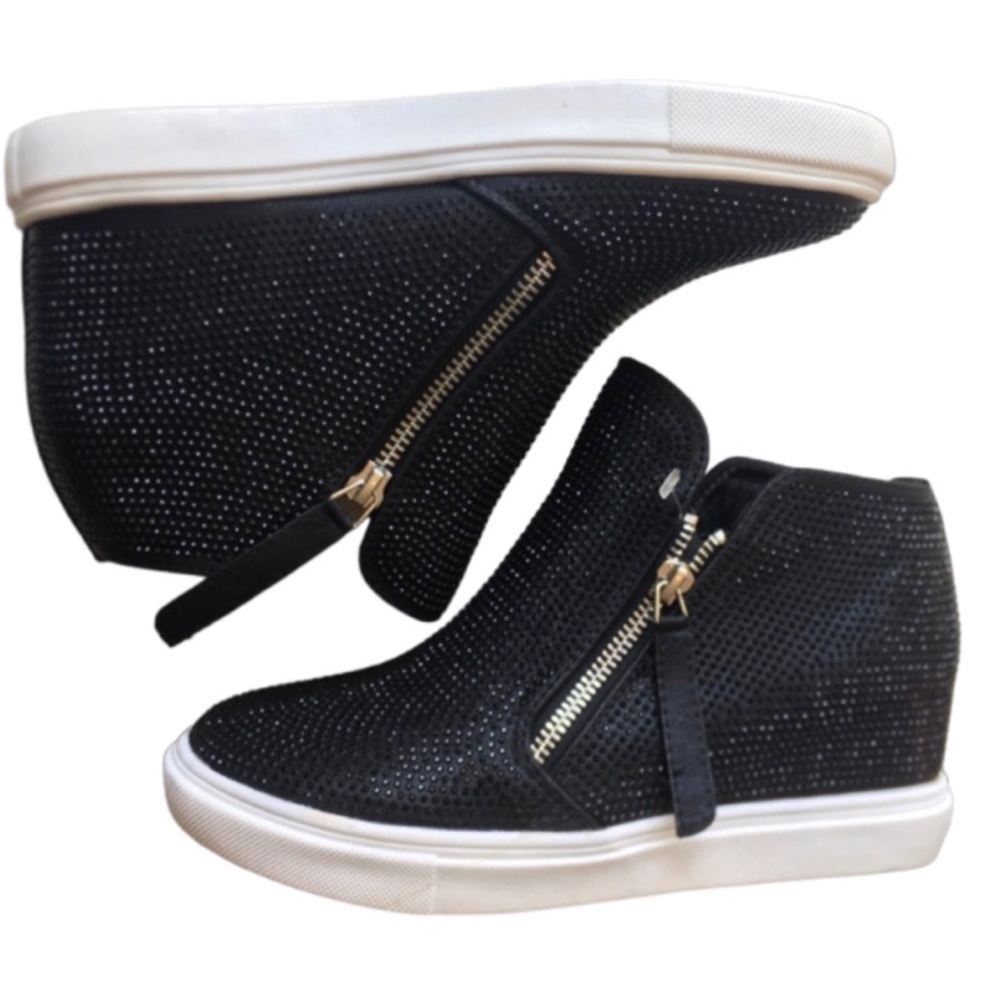 NWT Lauren Larraine Sparkle Invisible Height Increasing Elevator Ankle Boots. 7